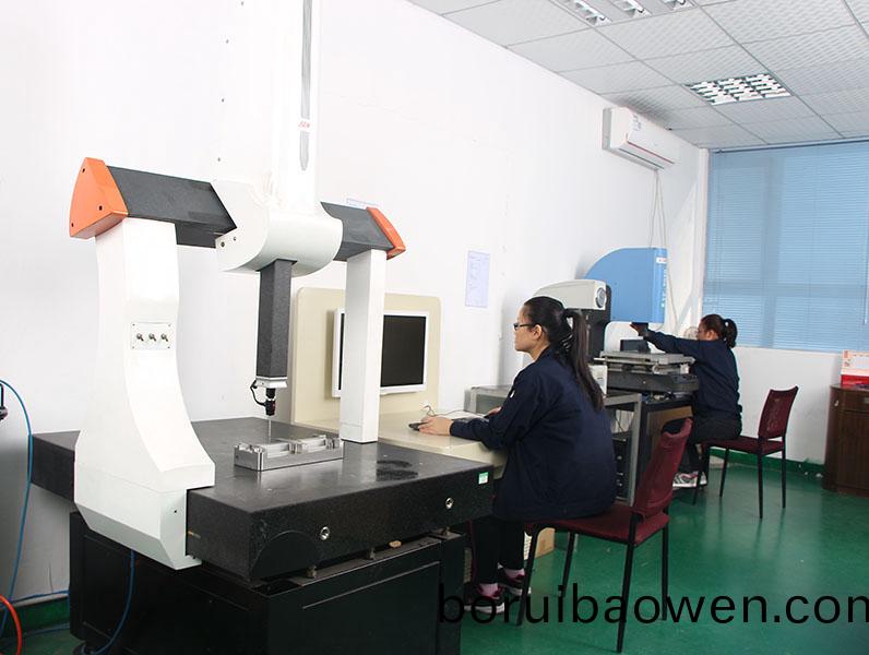 1523812336575738.jpg 檢測設(shè)(she)備02.jpg