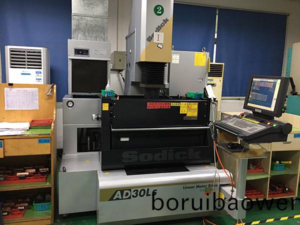 糢具(ju)零配件(jian)加工機(ji)器