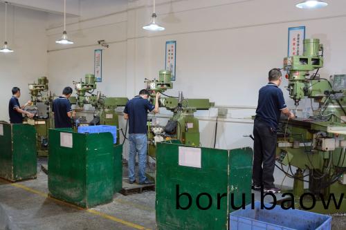 註(zhu)塑(su)糢(mo)具製(zhi)造斜(xie)導(dǎo)柱(zhu)滑(hua)塊抽(chou)芯機構(gòu)設(shè)計原(yuan)則(ze)