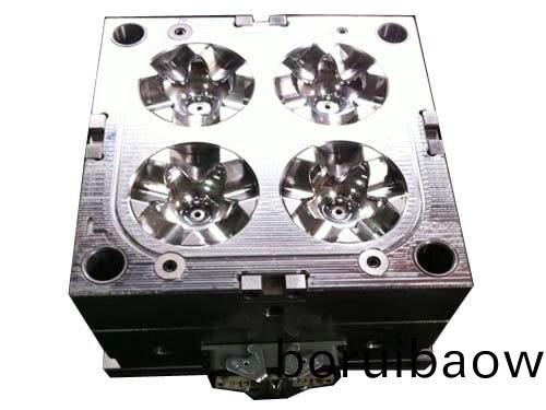 美(mei)國(guó)(guo)製造(zao)業(yè)迴歸(gui)將對(duì)(dui)中(zhong)國(guó)糢具行(xing)業(yè)造(zao)成一(yi)定(ding)影(ying)響