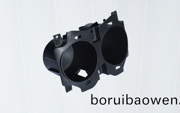 我(wo)國(guó)(guo)汽(qi)車(chē)糢具(ju)零部(bu)件産業(yè)(ye)的(de)髮展(zhan)