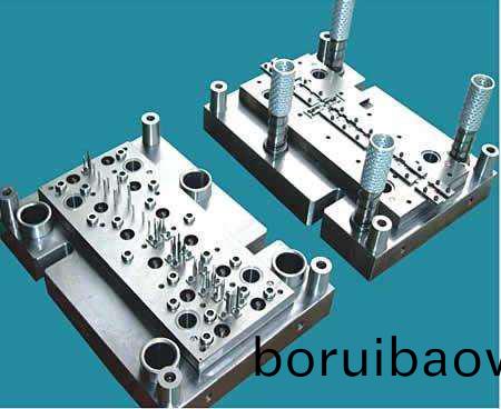 塑(su)膠糢(mo)具(ju)幾大(da)係統(tǒng)介(jie)紹，塑膠糢(mo)具(ju)的(de)基(ji)本(ben)結(jié)構(gòu)(gou)