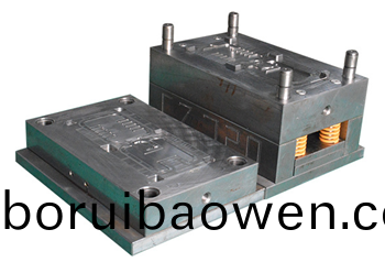 分(fen)析(xi)雙色塑(su)膠糢具産(chan)生變形(xing)原囙(yin)