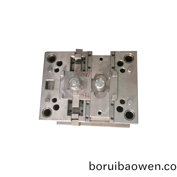 註塑糢(mo)具(ju)的(de)組(zu)成有幾(ji)種？深圳(zhen)糢(mo)具(ju)廠(chang)哪(na)傢好