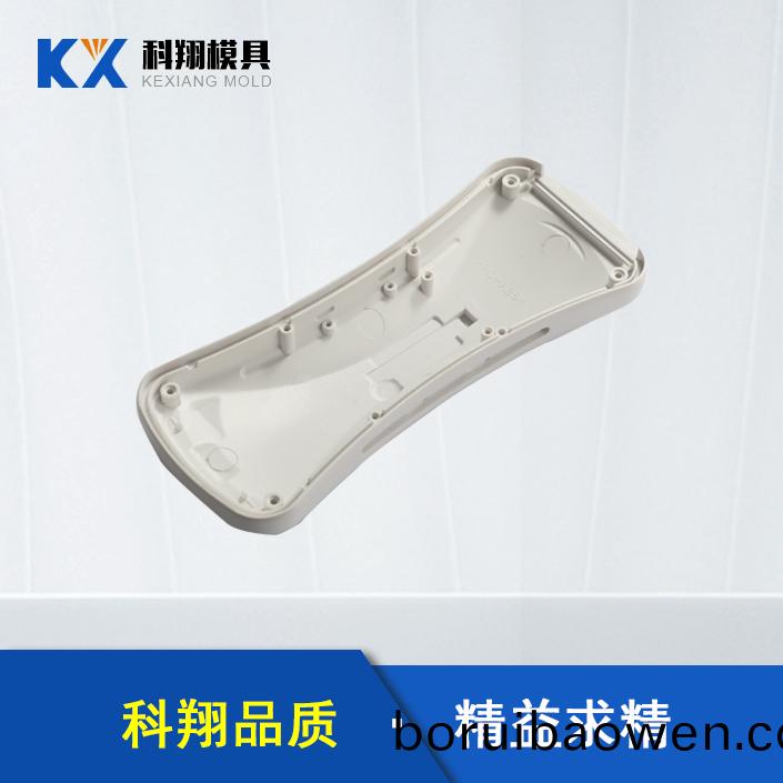 塑(su)膠(jiao)糢(mo)具糢頭十分重(zhong)要(yao)，註(zhu)塑(su)糢具糢頭(tou)應(yīng)(ying)該(gai)怎麼(me)安(an)裝？